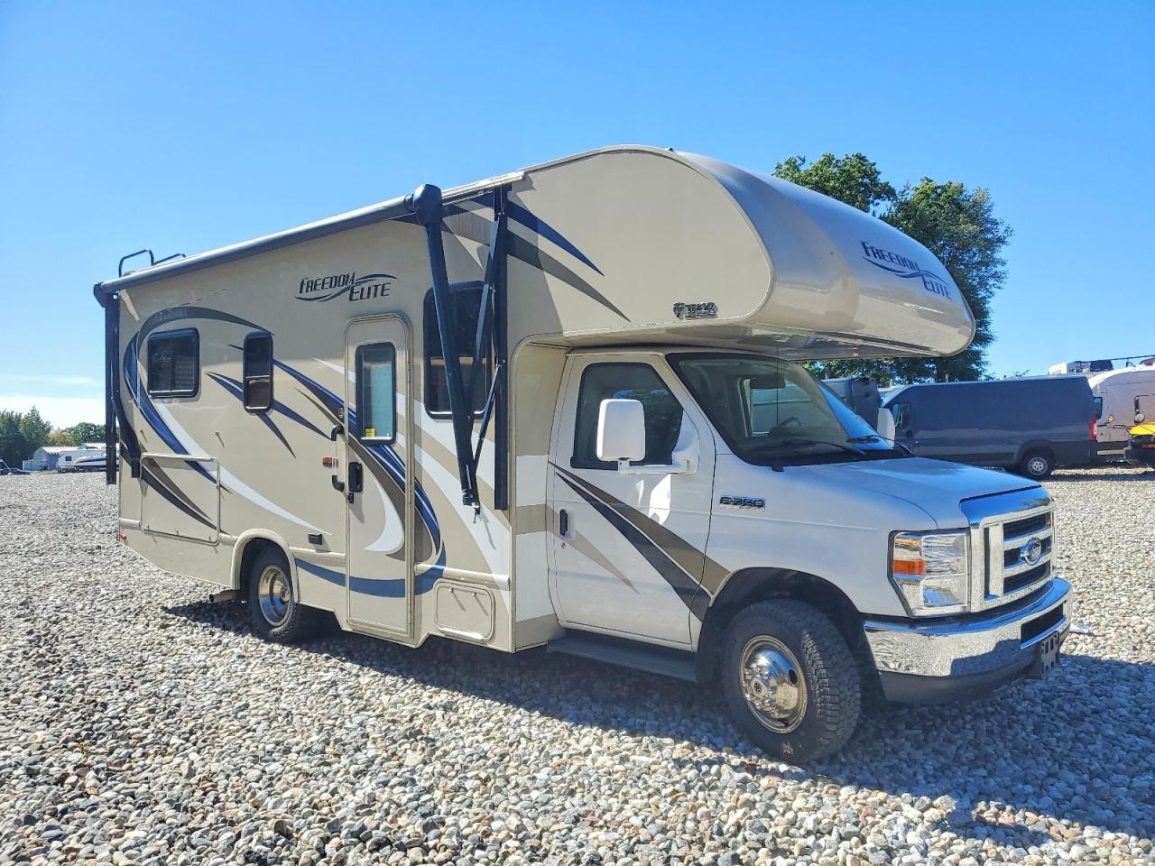 2017 FORD ECONOLINE FREEDOM ELITE RV | 1FDWE3FS4HDC76770 | UPCARS