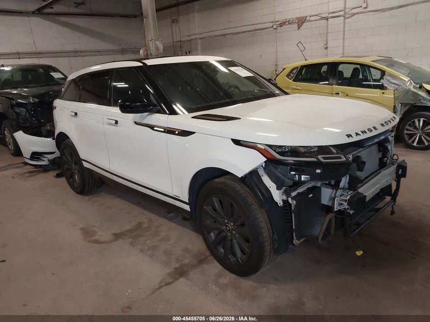 2018 LAND ROVER RANGE ROVER VELAR P250 SE R-DYNAMIC | SALYL2RX9JA710668 | UPCARS