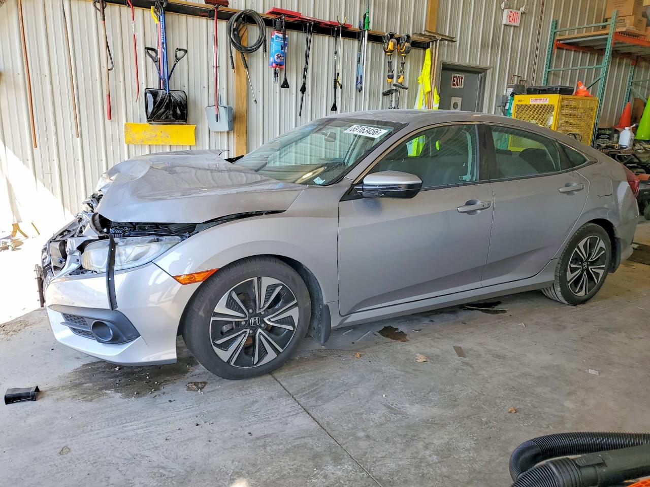 2018 HONDA CIVIC EX | 19XFC1F30JE001523 | UPCARS