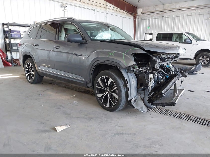 2024 VOLKSWAGEN ATLAS 2.0T SEL PREMIUM R-LINE | 1V2FR2CAXRC522760 | UPCARS