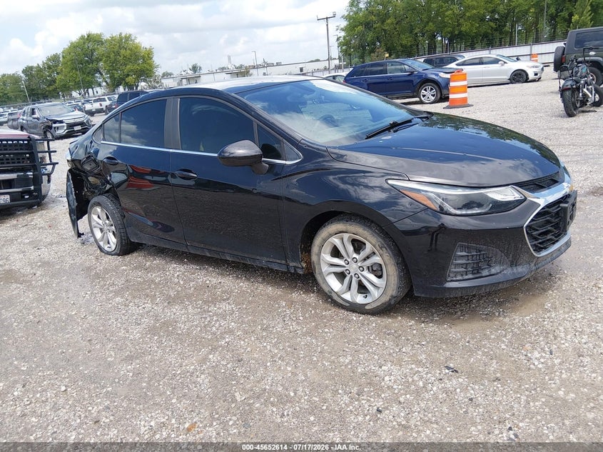 2019 CHEVROLET CRUZE LT | 1G1BE5SM2K7144479 | UPCARS