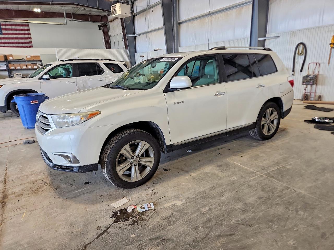 2013 TOYOTA HIGHLANDER LIMITED | 5TDDK3EH7DS176011 | UPCARS