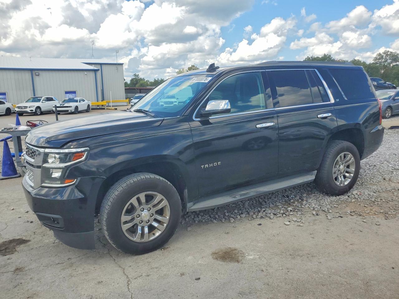 2015 CHEVROLET TAHOE C1500 LT | 1GNSCBKC1FR553884 | UPCARS