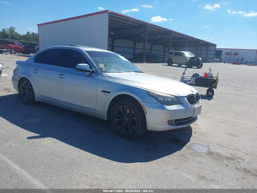 2010 BMW 528I XDRIVE | WBANV1C57AC388538 | UPCARS