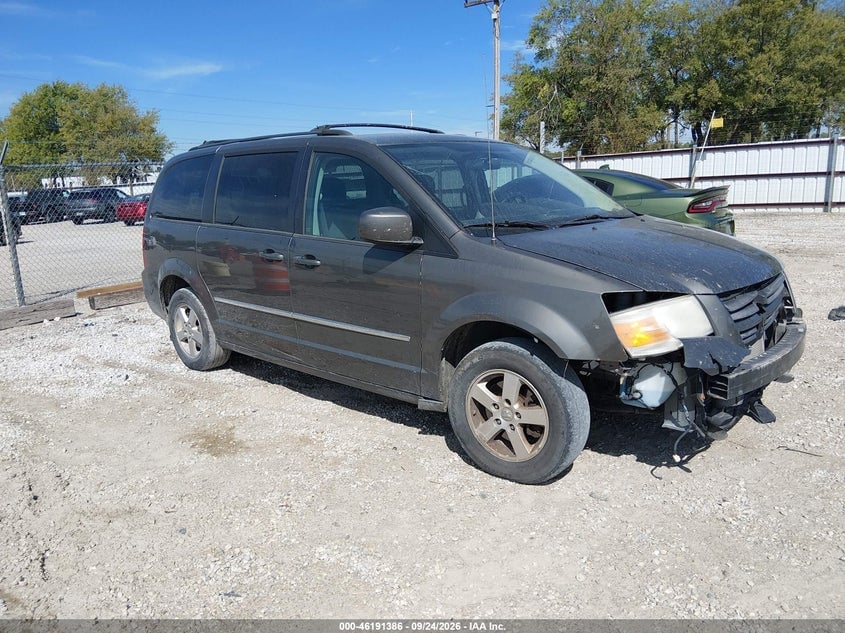 2010 DODGE GRAND CARAVAN SXT | 2D4RN5D18AR261458 | UPCARS