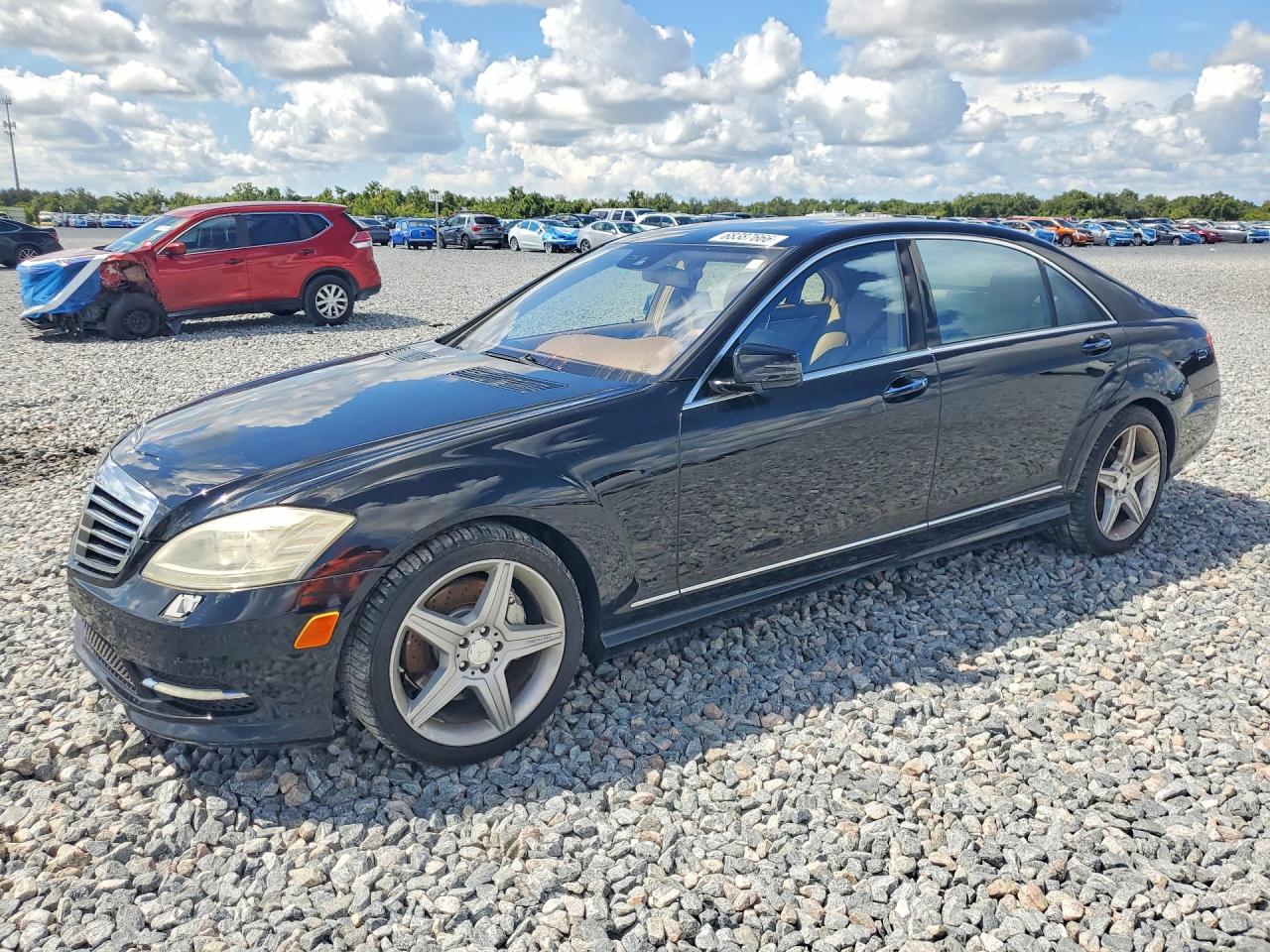 2010 MERCEDES-BENZ S-CLASS 550 | WDDNG7BB5AA333532 | UPCARS