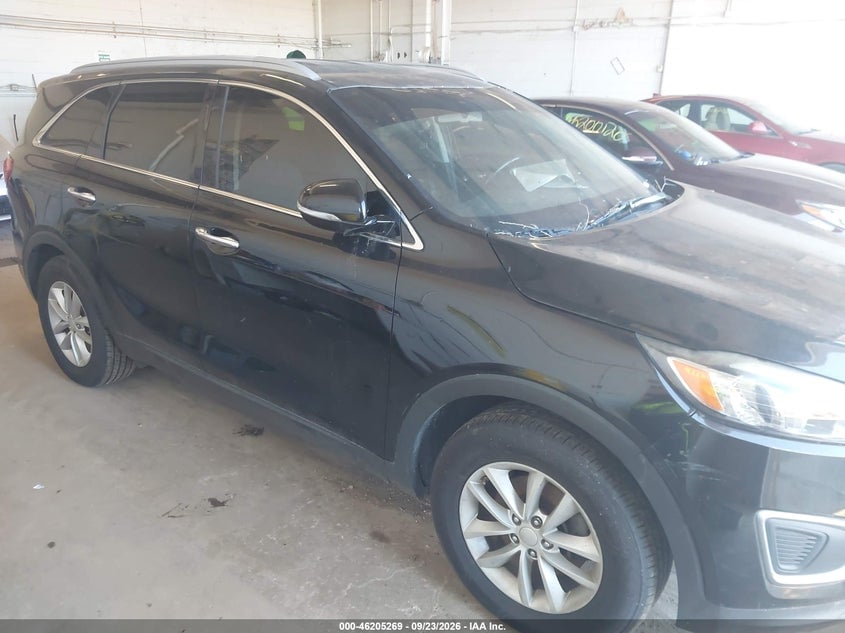 2016 KIA SORENTO LX | 5XYPG4A31GG007585 | UPCARS