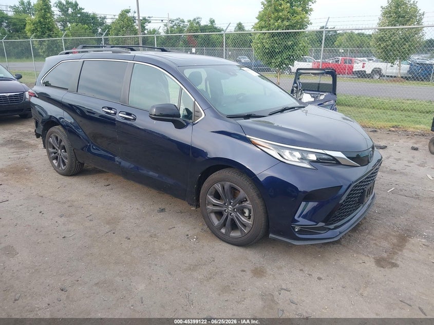 2022 TOYOTA SIENNA XSE | 5TDDRKEC6NS079183 | UPCARS