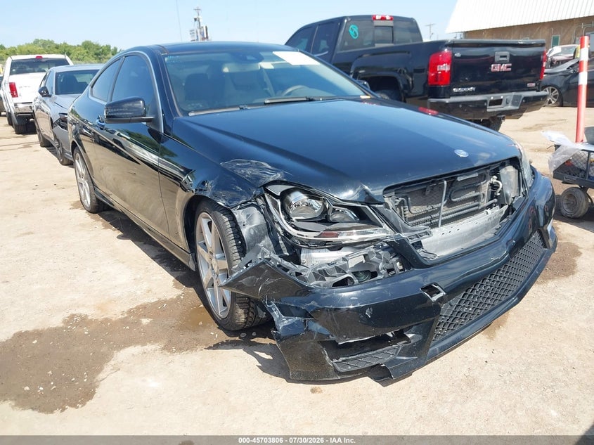 2013 MERCEDES-BENZ C 250 | WDDGJ4HB4DG053053 | UPCARS