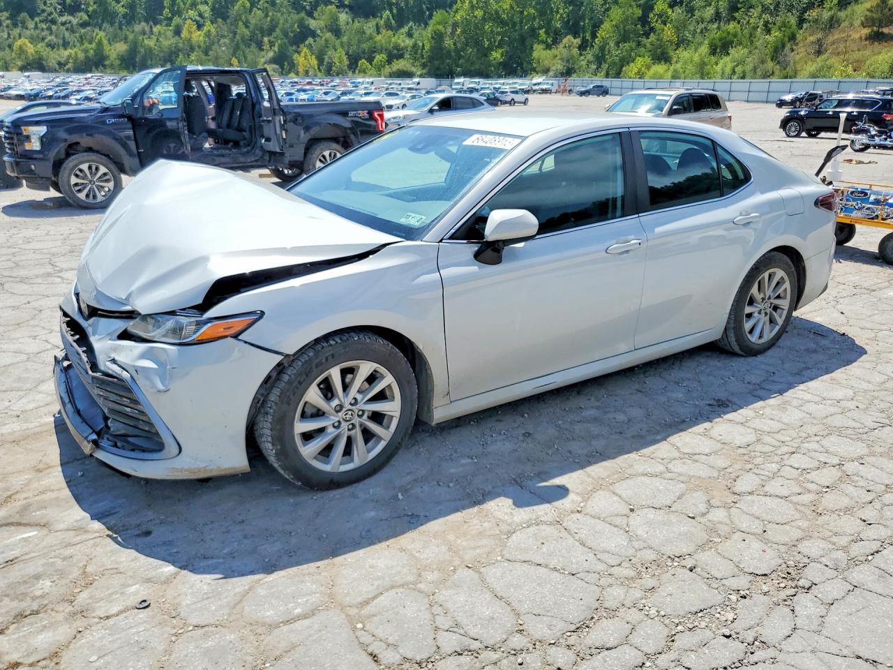2022 TOYOTA CAMRY LE | 4T1C11AK2NU010024 | UPCARS