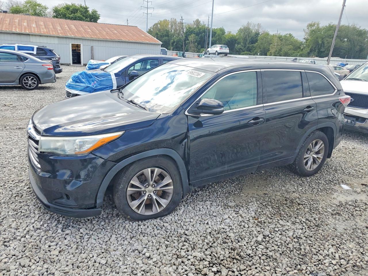 2015 TOYOTA HIGHLANDER LE PLUS | 5TDBKRFH6FS168543 | UPCARS
