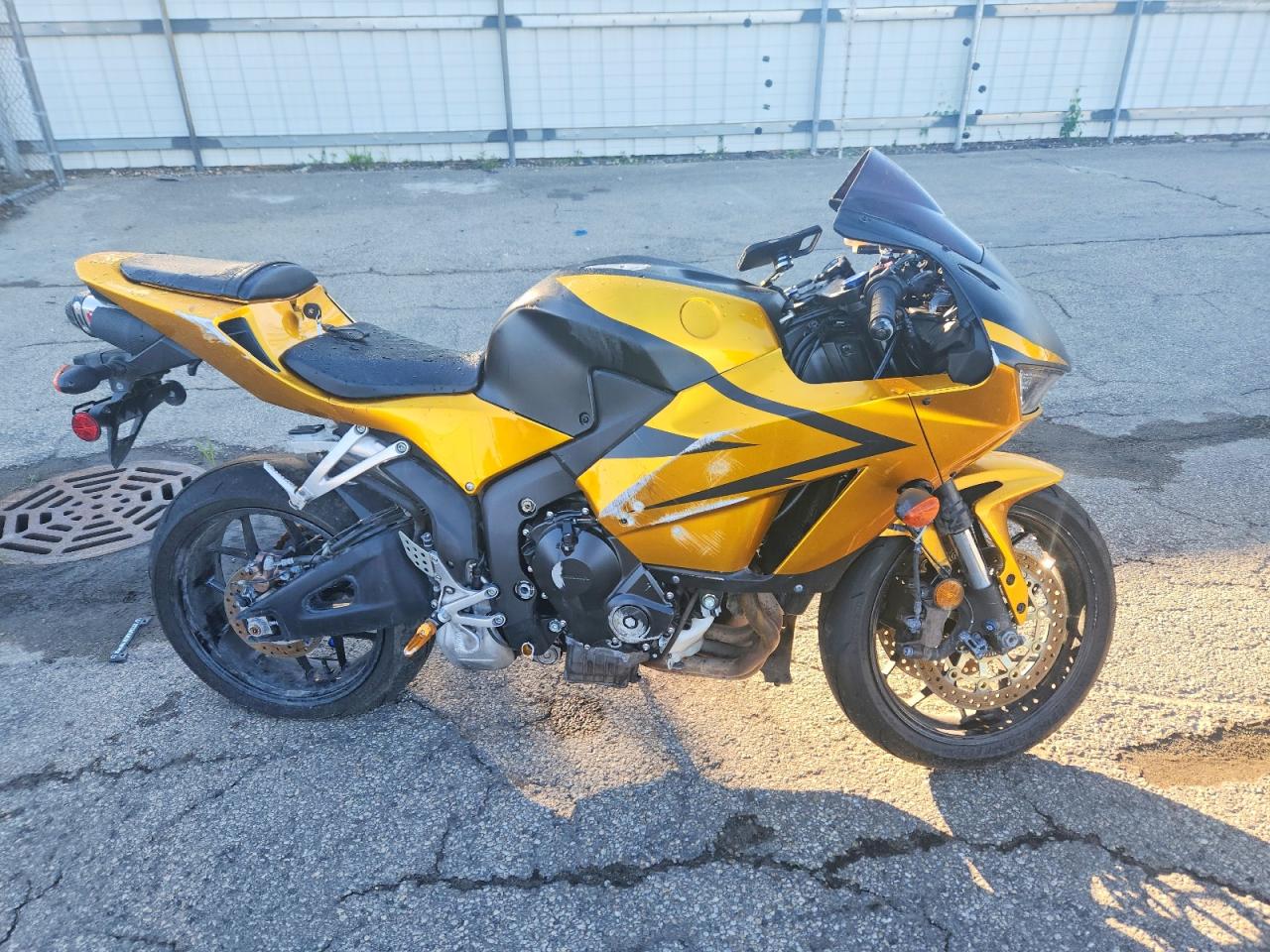 2025 HONDA CBR CYCLE RA | JH2PC4084SK900031 | UPCARS