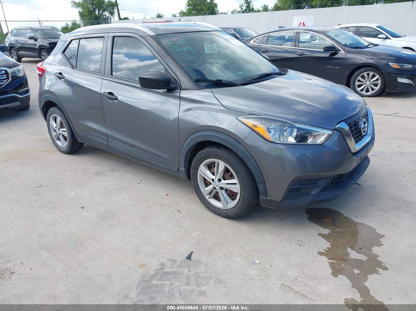 2019 NISSAN KICK S | 3N1CP5CU5KL470232 | UPCARS
