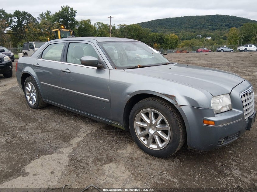 2007 CHRYSLER 300 TOURING | 2C3KA53G07H897990 | UPCARS