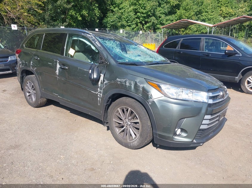 2019 TOYOTA HIGHLANDER XLE | 5TDJZRFH9KS700997 | UPCARS