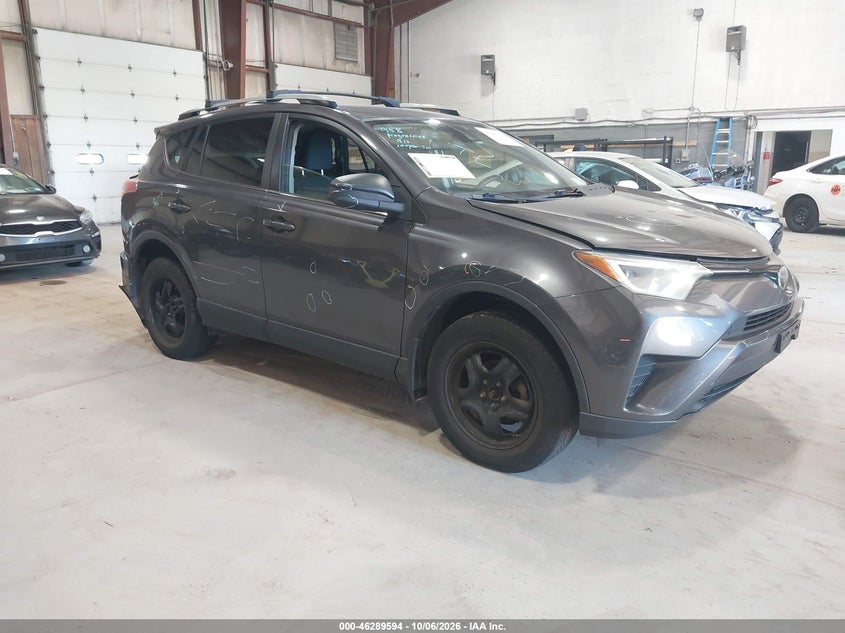 2017 TOYOTA RAV4 LE | JTMBFREV6HJ700367 | UPCARS
