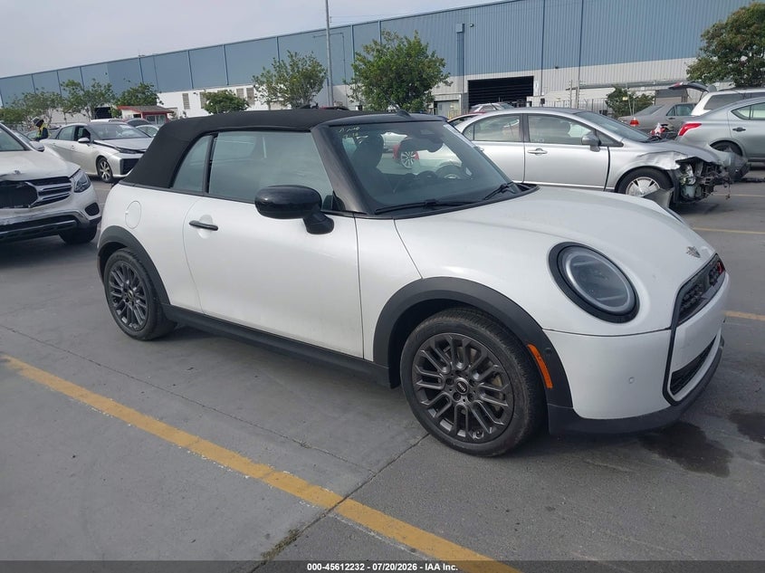 2025 MINI CONVERTIBLE S SIGNATURE TRIM | WMW23GX02S2X58442 | UPCARS
