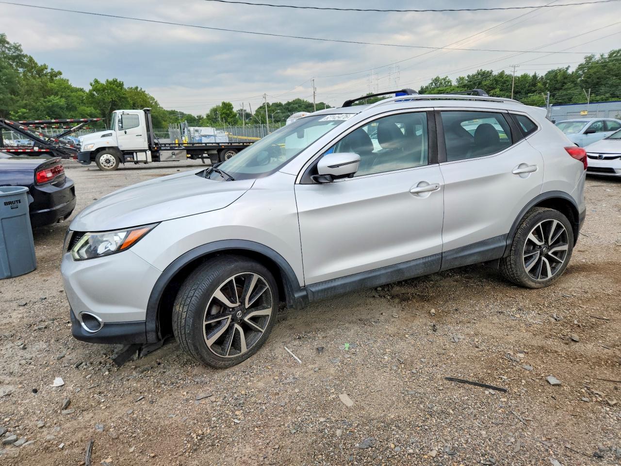 2017 NISSAN ROGUE SL | JN1BJ1CR8HW130433 | UPCARS