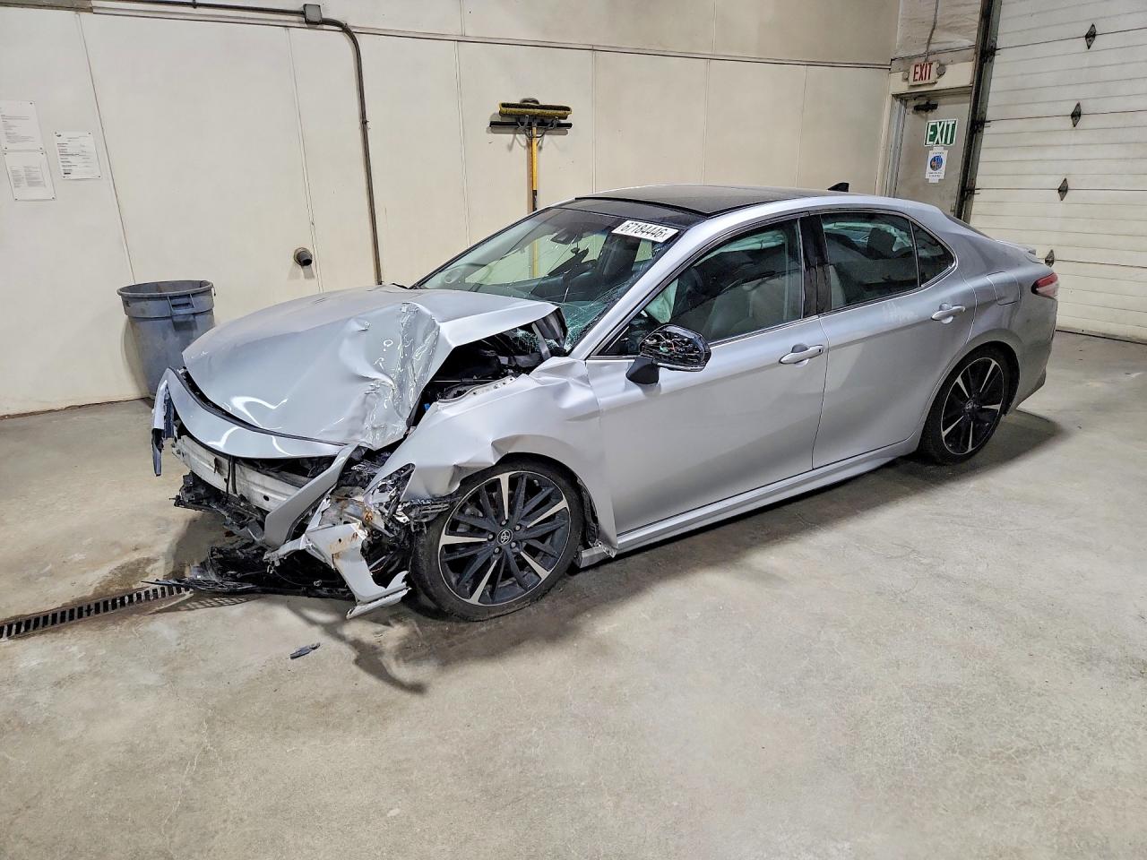 2018 TOYOTA CAMRY XSE | 4T1B61HK6JU006667 | UPCARS