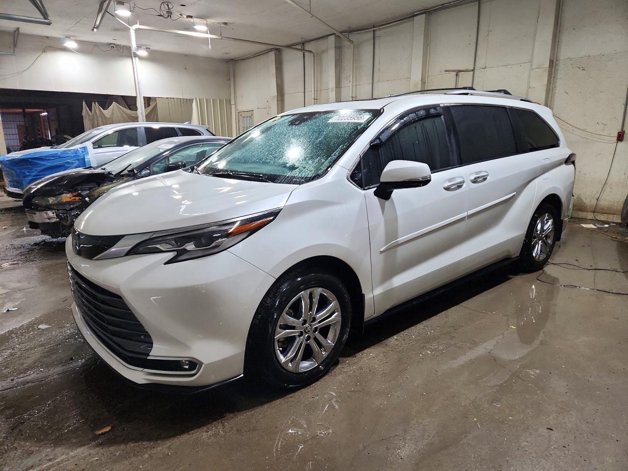 2022 TOYOTA SIENNA PLATINUM 7-PASSENGER | 5TDESKFC2NS066972 | UPCARS