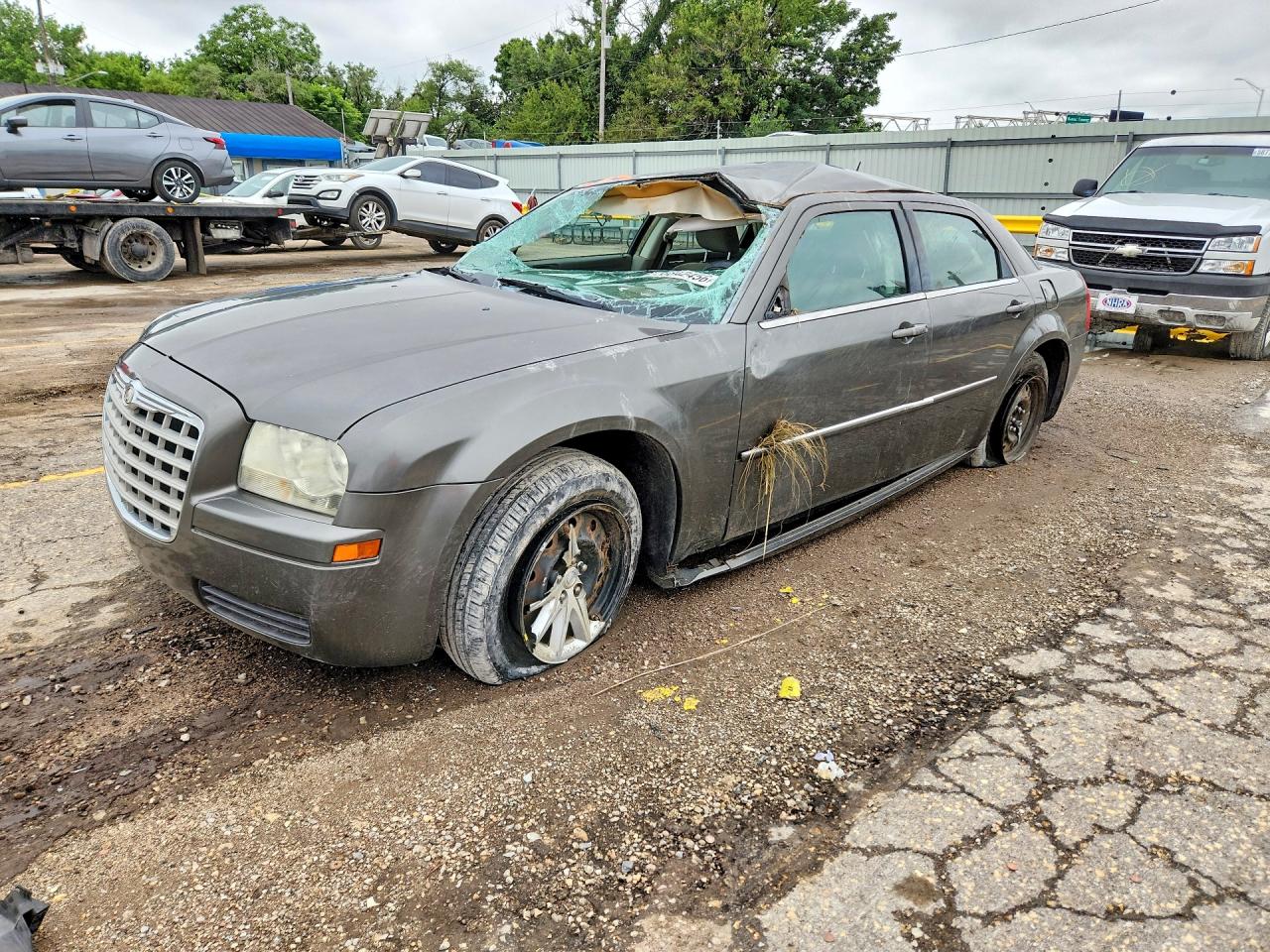 2008 CHRYSLER 300 LX | 2C3KA43R68H109534 | UPCARS