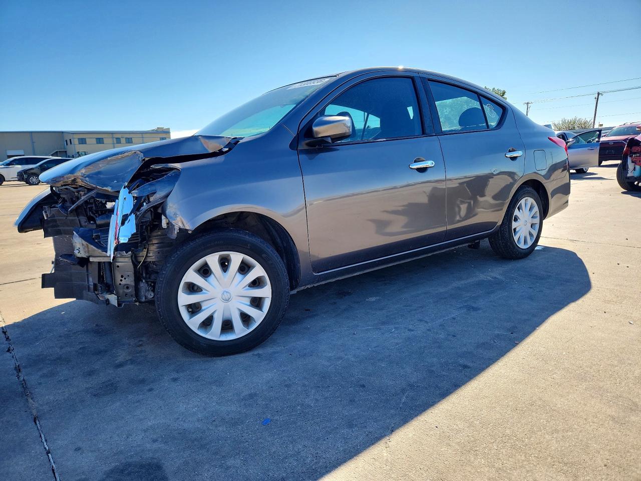 2015 NISSAN VERSA 1.6 SV | 3N1CN7AP4FL837786 | UPCARS