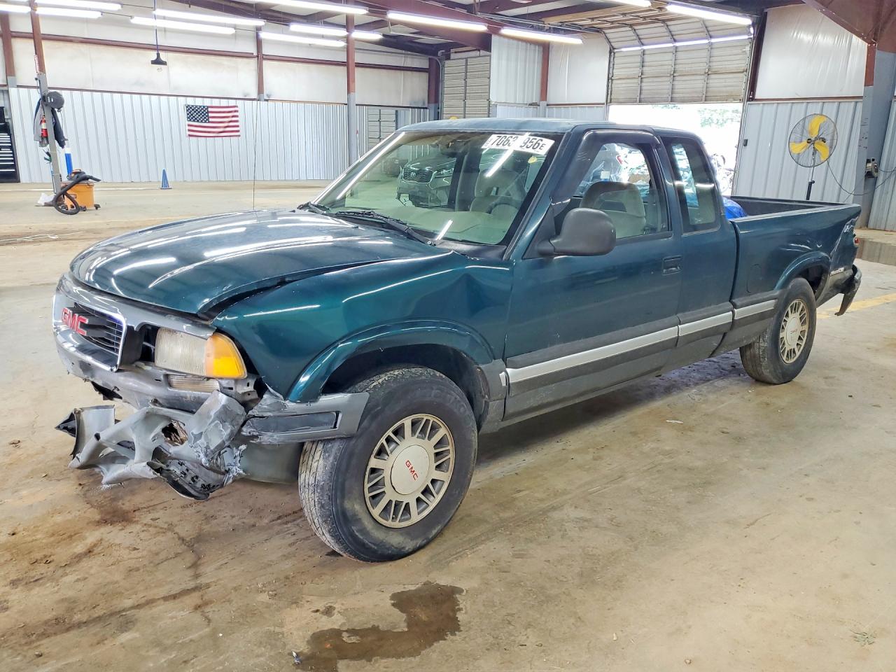 1996 GMC SONOMA | 1GTDT19W6T8505455 | UPCARS