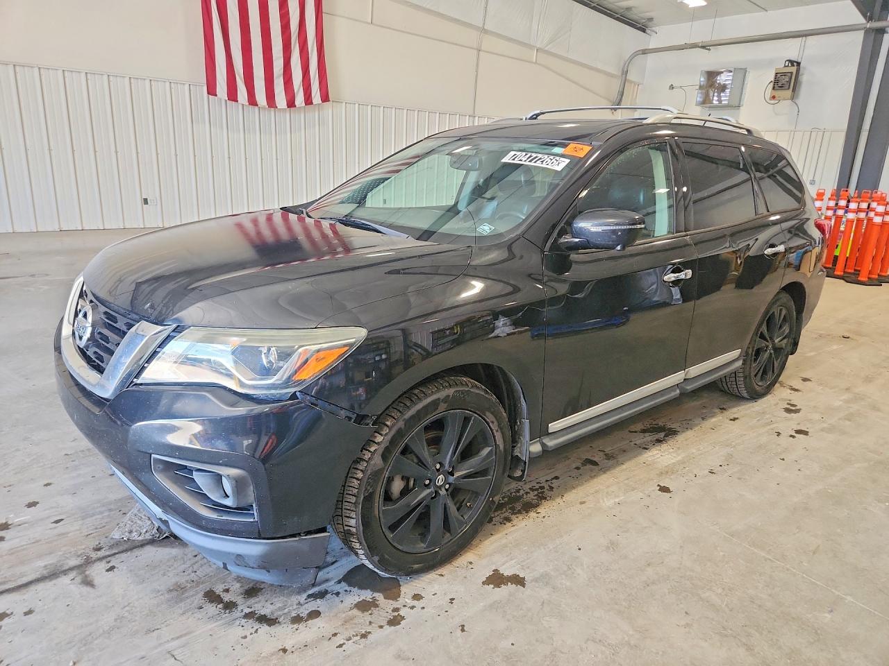 2017 NISSAN PATHFINDER PLATINUM | 5N1DR2MN5HC699401 | UPCARS