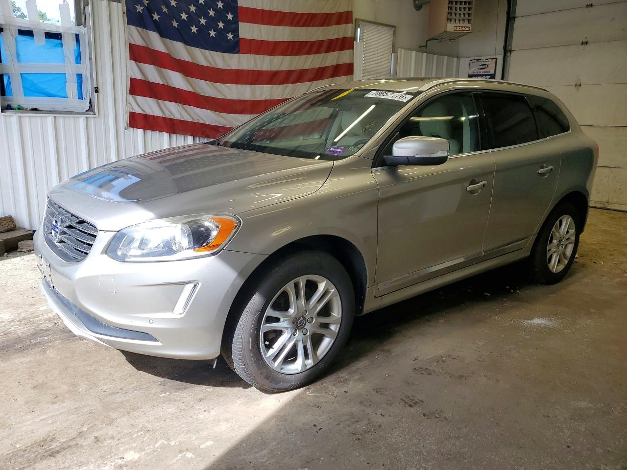 2015 VOLVO XC60 T5 PREMIER | YV4612RK2F2710700 | UPCARS