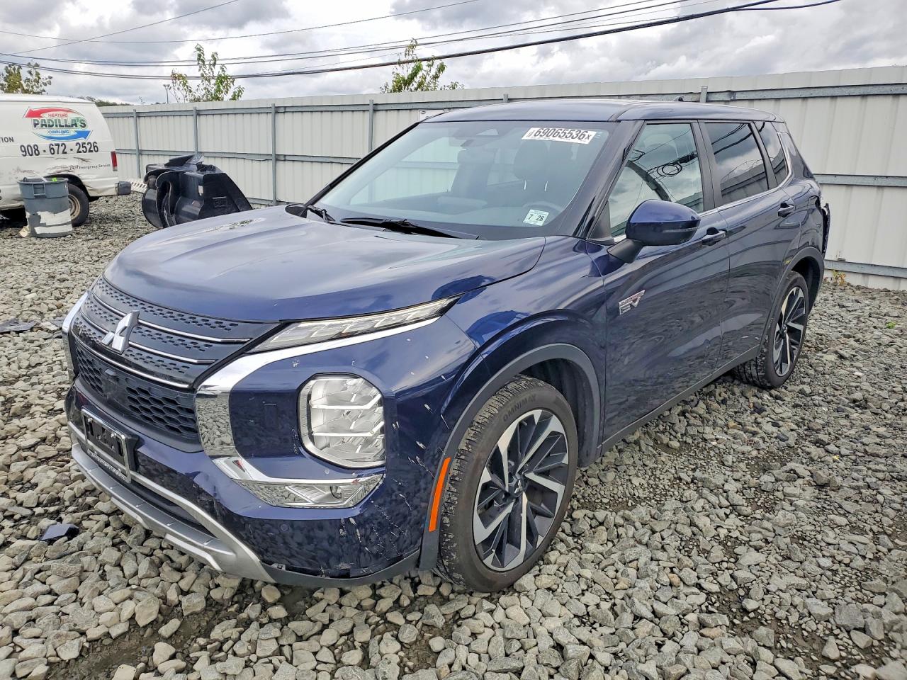 2023 MITSUBISHI OUTLANDER SE | JA4T5UA92PZ013433 | UPCARS