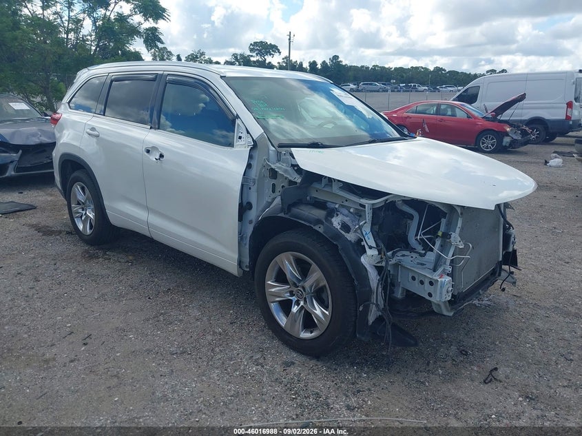 2018 TOYOTA HIGHLANDER LIMITED | 5TDYZRFH9JS264214 | UPCARS