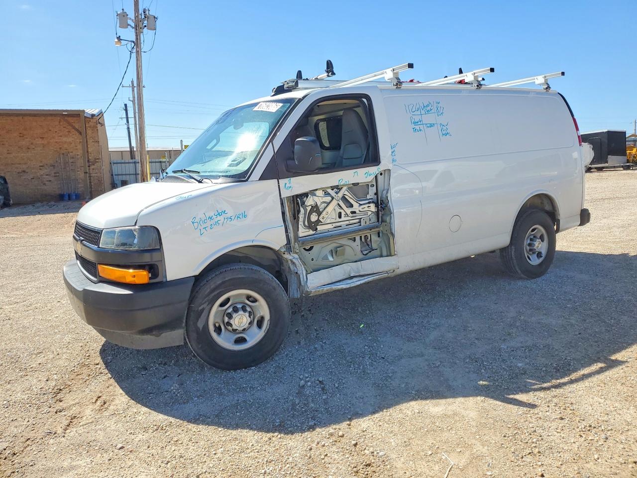 2025 CHEVROLET EXPRESS | 1GCWGAFP0S1100256 | UPCARS