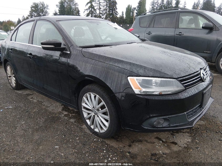 2014 VOLKSWAGEN JETTA 1.8T SEL | 3VWL17AJ2EM274733 | UPCARS