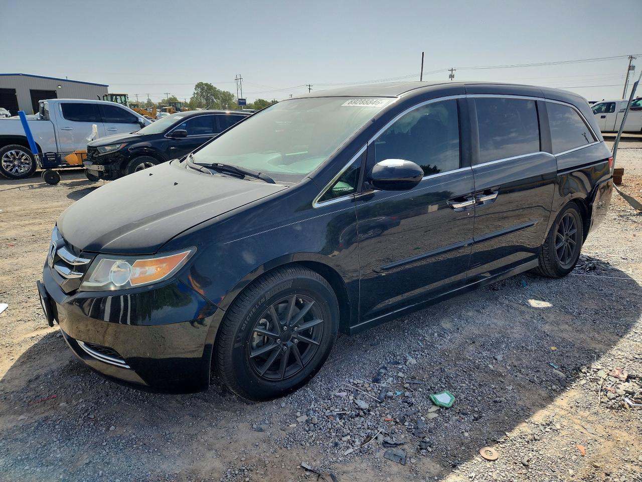 2015 HONDA ODYSSEY EXL | 5FNRL5H60FB081998 | UPCARS