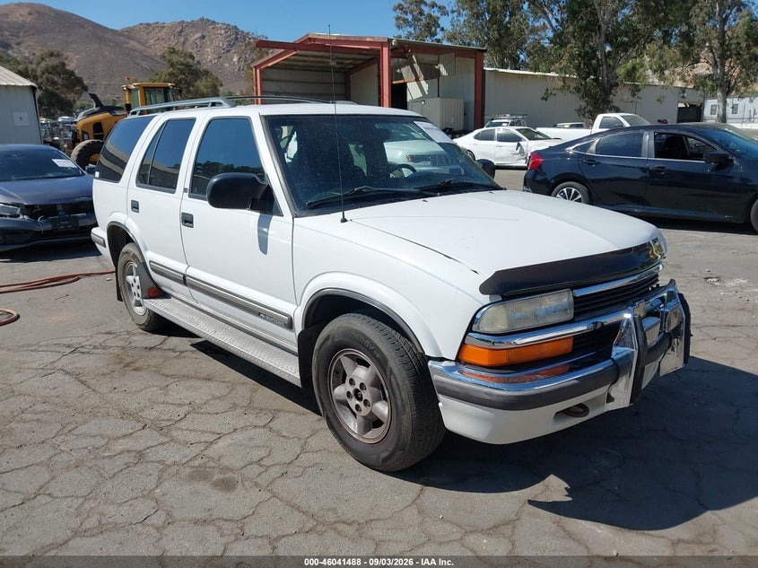 1999 CHEVROLET BLAZER LS | 1GNDT13W0X2219707 | UPCARS