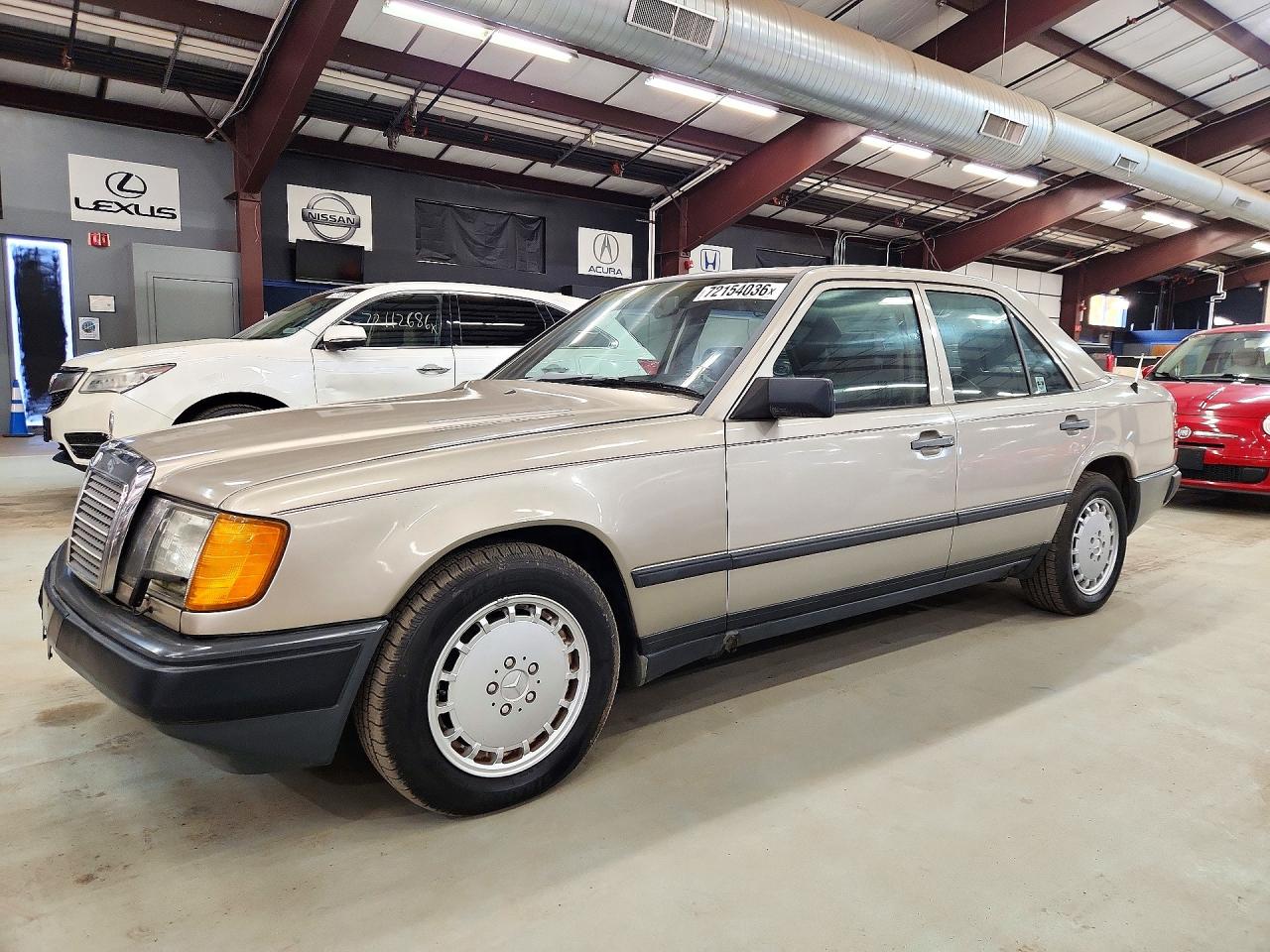 1989 MERCEDES-BENZ 300-CLASS E | WDBEA30D8KA949153 | UPCARS
