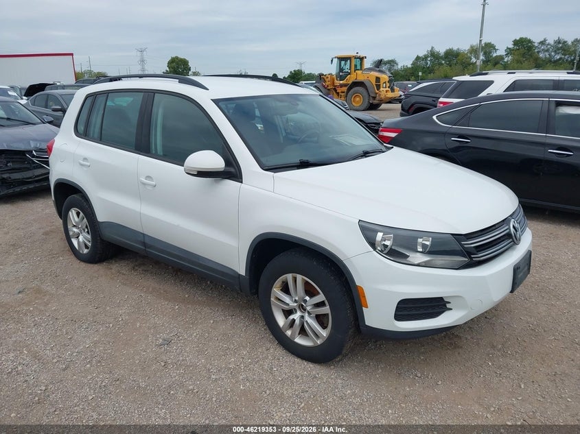 2017 VOLKSWAGEN TIGUAN 2.0T/2.0T S | WVGBV7AX5HK009092 | UPCARS