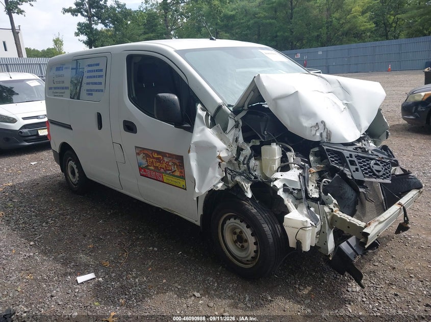 2015 NISSAN NV200 SV | 3N6CM0KN9FK700608 | UPCARS