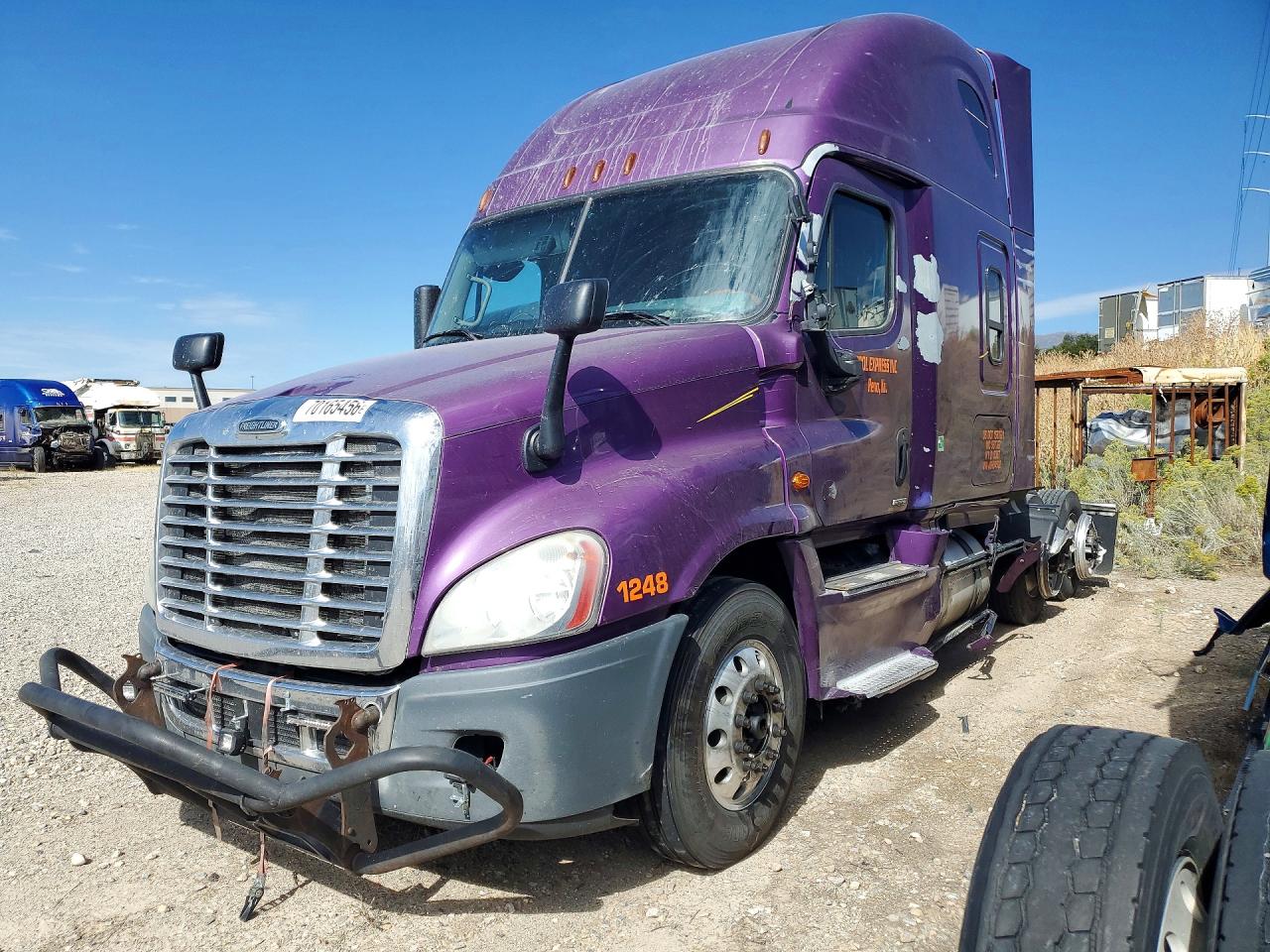 2018 FREIGHTLINER ALL OTHER "125" SLEEPER CAB" | 3AKJGLDR0JSHU4532 | UPCARS