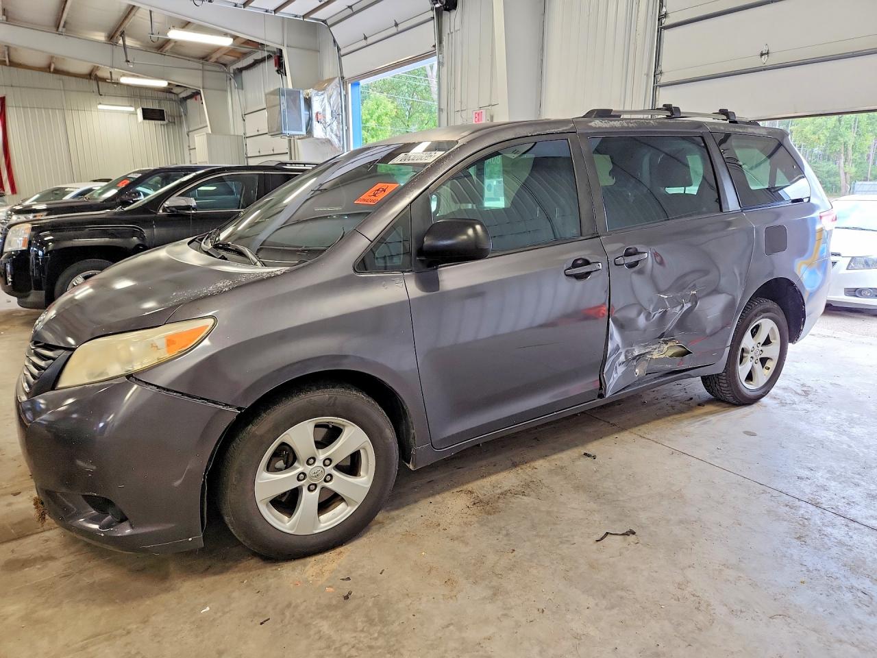 2014 TOYOTA SIENNA L 7-PASSENGER | 5TDZK3DC6ES478127 | UPCARS