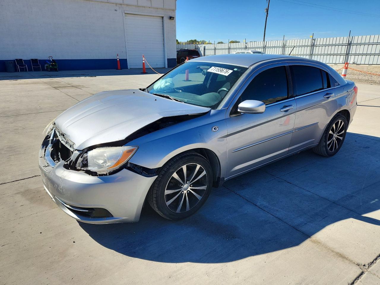 2014 CHRYSLER 200 LX | 1C3CCBAB2EN204801 | UPCARS