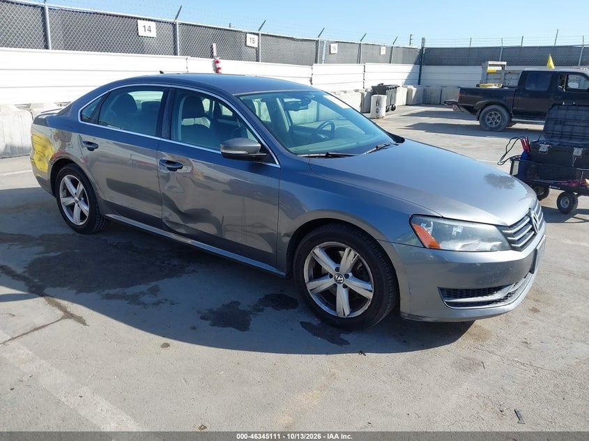 2013 VOLKSWAGEN PASSAT 2.5L SE | 1VWBP7A30DC104513 | UPCARS