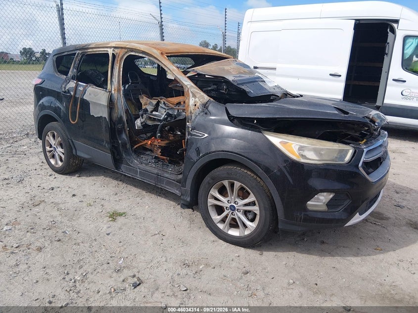 2017 FORD ESCAPE SE | 1FMCU0GD3HUE05117 | UPCARS