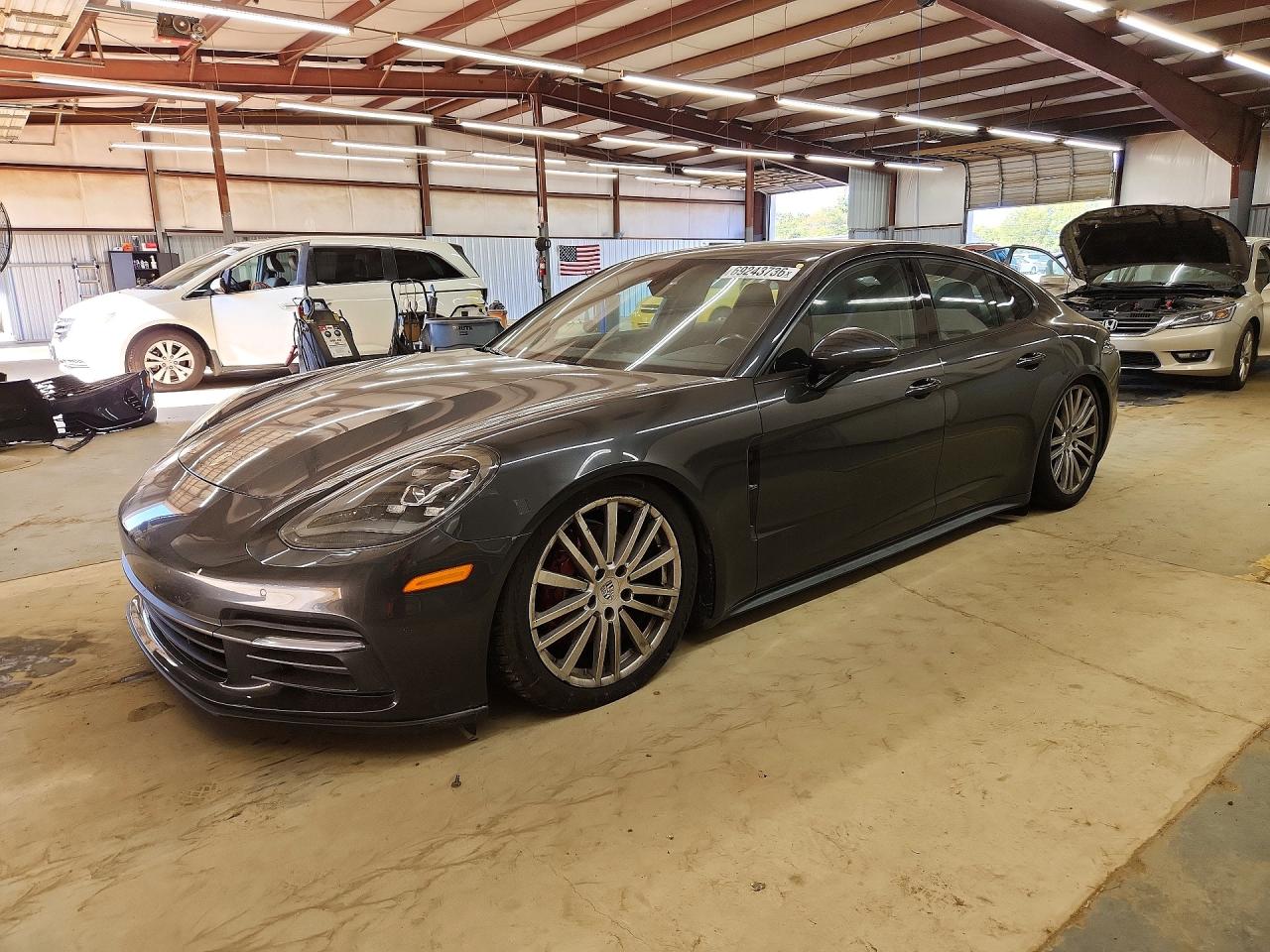 2017 PORSCHE PANAMERA 2 | WP0AA2A77HL101653 | UPCARS