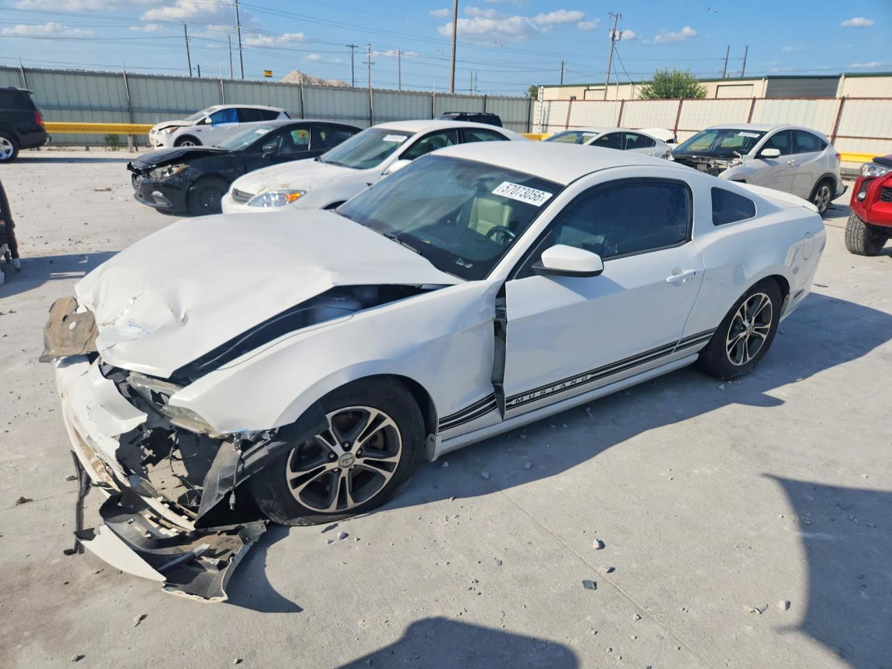 2014 FORD MUSTANG | 1ZVBP8AM8E5201527 | UPCARS
