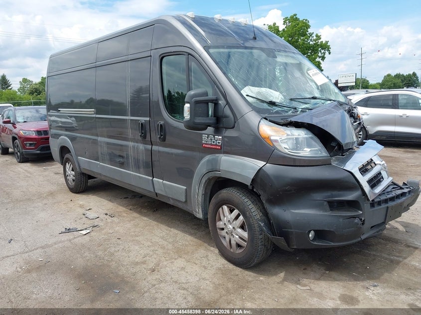 2018 RAM PROMASTER 2500 HIGH ROOF 159 WB | 3C6TRVDG3JE149056 | UPCARS