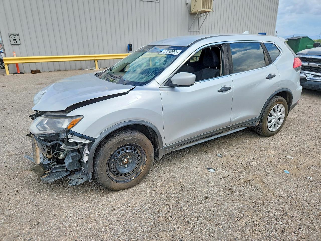 2017 NISSAN ROGUE S | KNMAT2MV5HP578448 | UPCARS