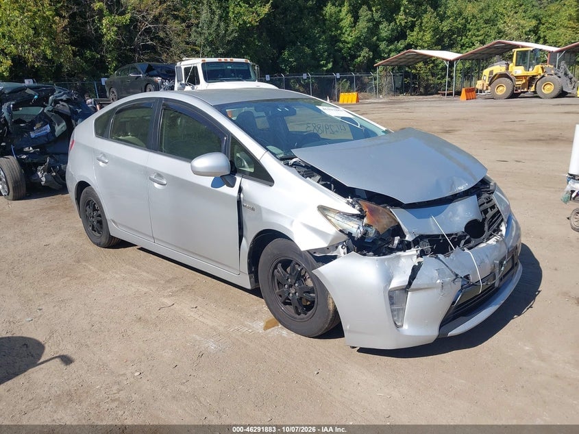 2015 TOYOTA PRIUS THREE | JTDKN3DUXF0408040 | UPCARS