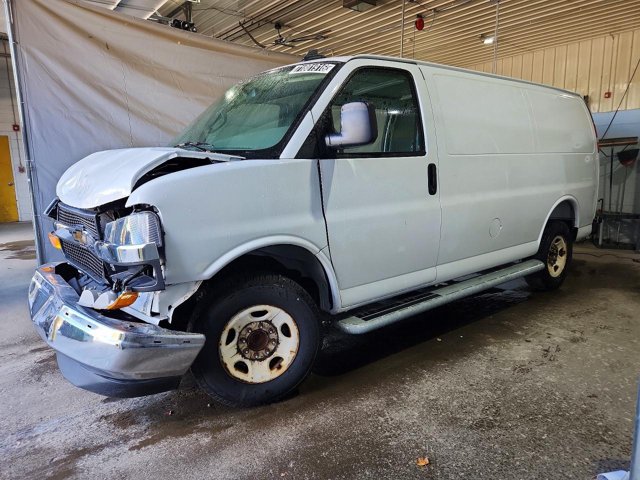2025 CHEVROLET EXPRESS CARGO DELIVERY VAN | 1GCWGAF76S1271948 | UPCARS