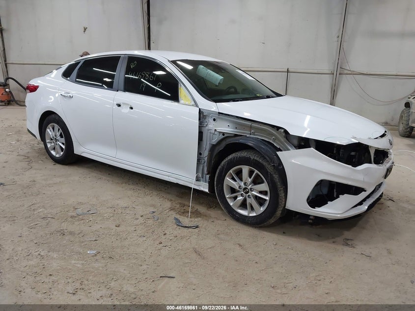 2019 KIA OPTIMA LX | 5XXGT4L36KG275960 | UPCARS